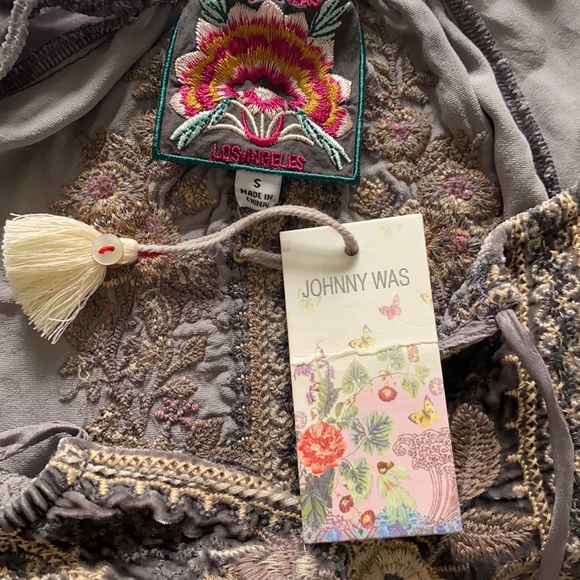 Johnny Was Velour Top - Picture 12 of 13